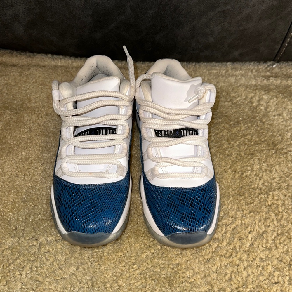 Jordan 11 Retro Low 'Navy Snakeskin' 2019